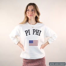 Load image into Gallery viewer, Sweatshirt - USA Crewneck Sweatshirt