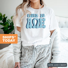 Load image into Gallery viewer, Alpha Omega Epsilon Gotta Be T-shirt - Kite and Crest
