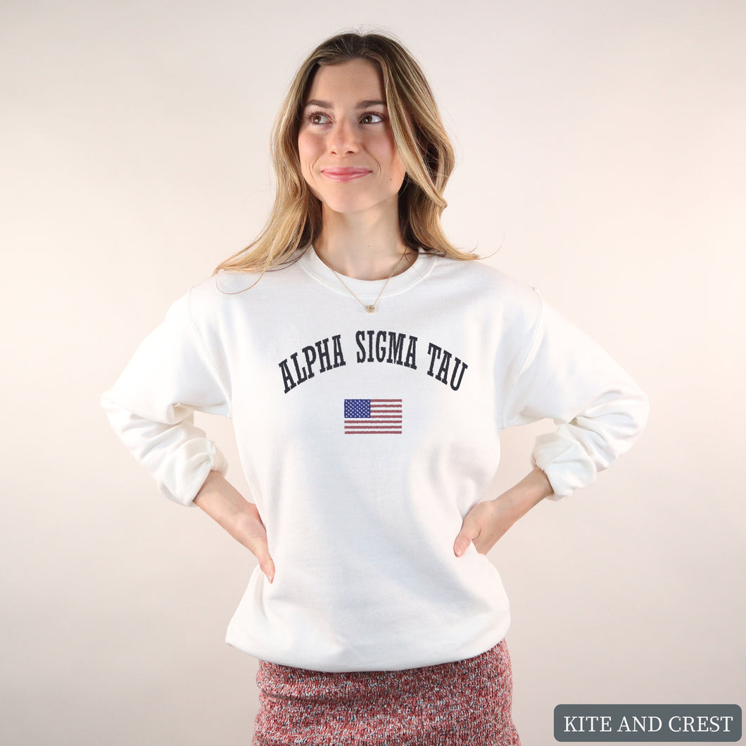 Sweatshirt - USA Crewneck Sweatshirt