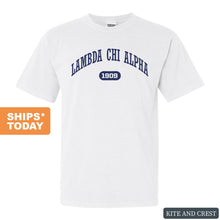 Load image into Gallery viewer, Lambda Chi Alpha Comfort Colors T-Shirt - Lambda Chi Fraternal Arch Shirt - Kite and Crest

