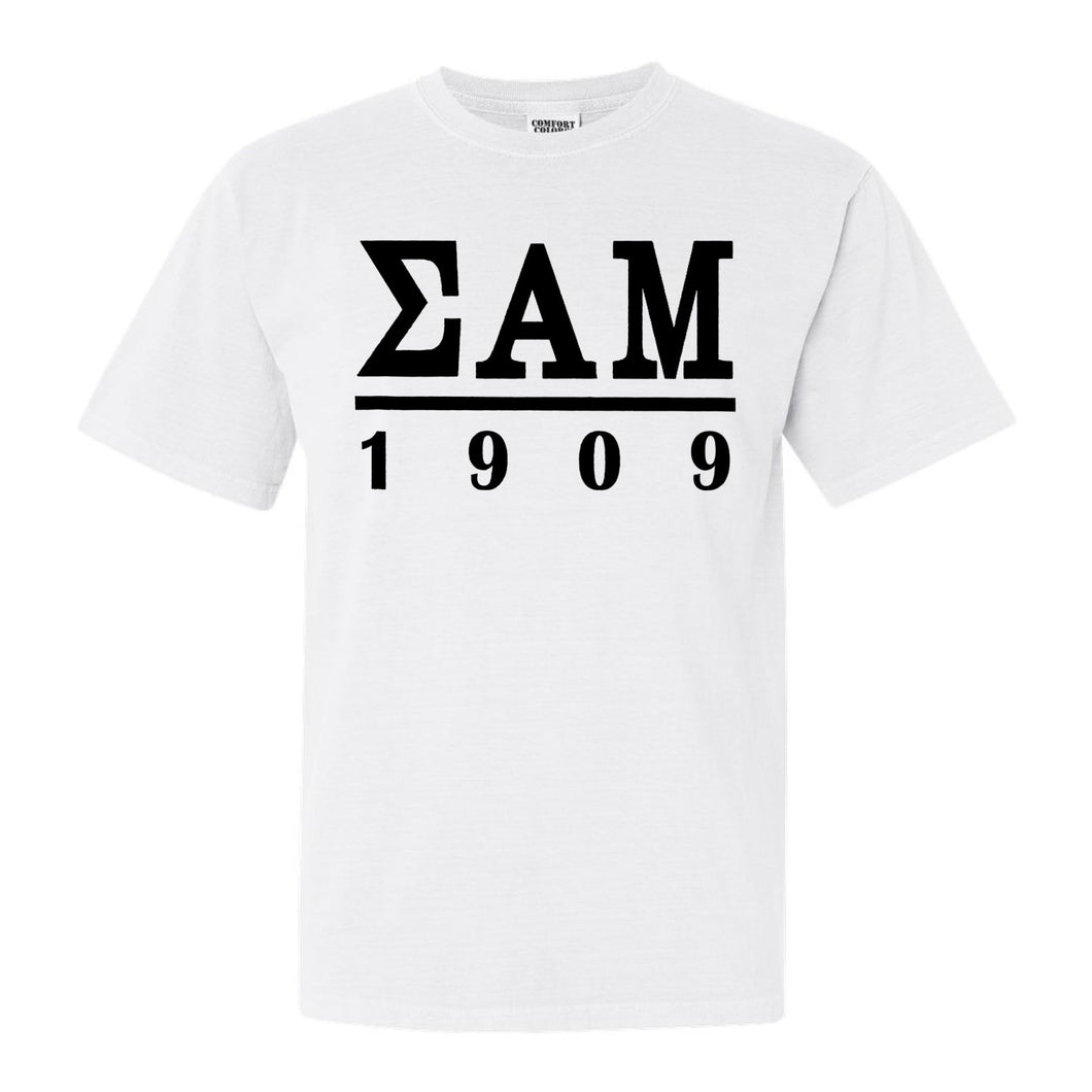 Sigma Alpha Mu Comfort Colors T-Shirt - Sammy Black Letters Shirt - Kite and Crest