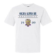 Load image into Gallery viewer, Sigma Alpha Mu Comfort Colors T-Shirt - Sammy Large Crest Shirt - Kite and Crest
