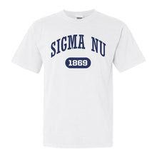 Load image into Gallery viewer, Sigma Nu Comfort Colors T-Shirt - Sigma Nu Fraternal Arch Shirt - Kite and Crest
